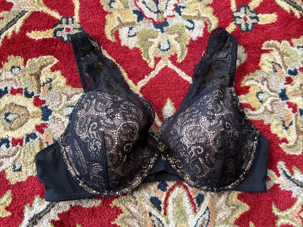 Third Love 40 C Bra Black 24/7 Lace Contour Plunge Underwire Back Closure EUC